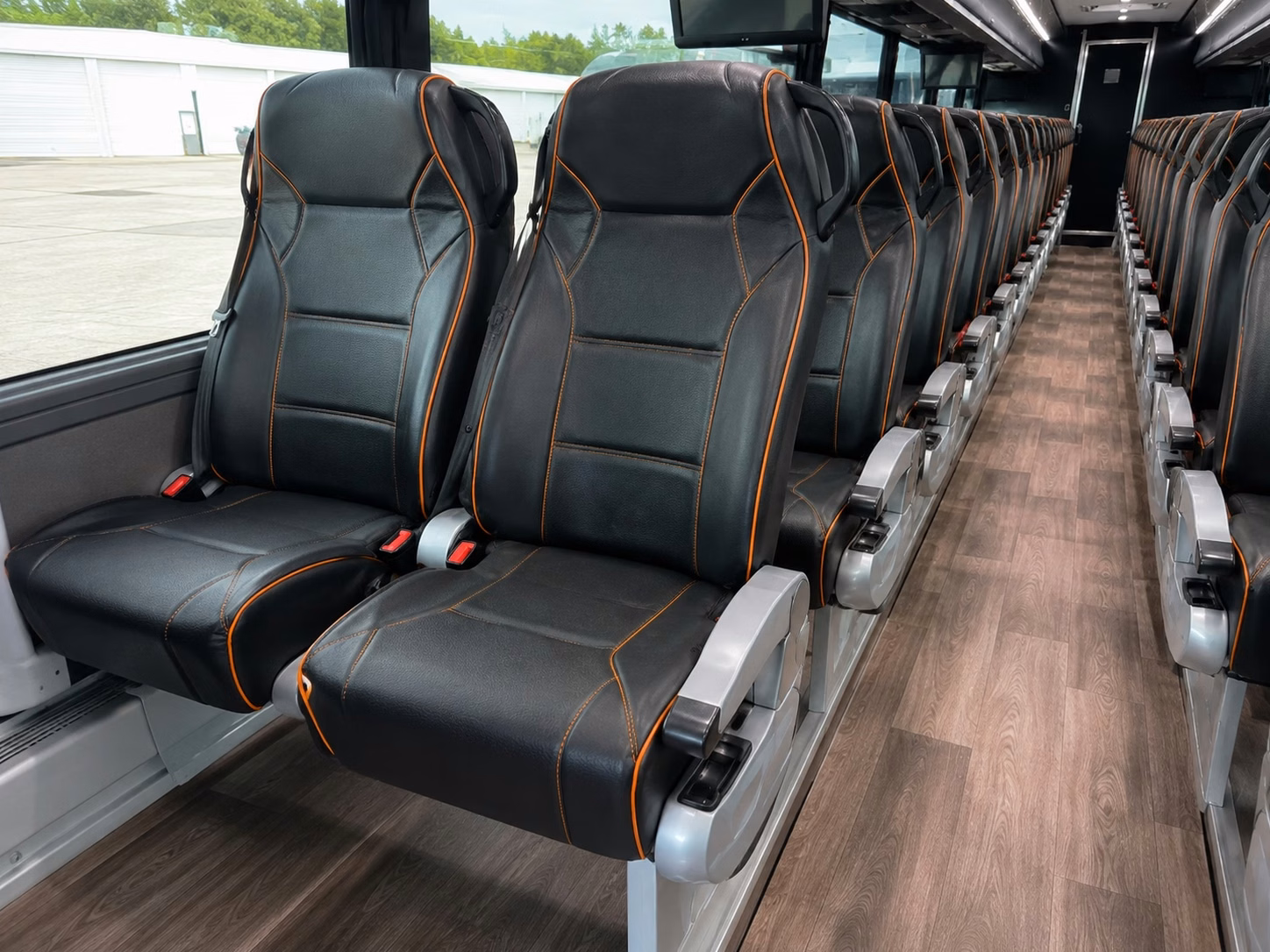 charter buses for portland church retreats and mission trips