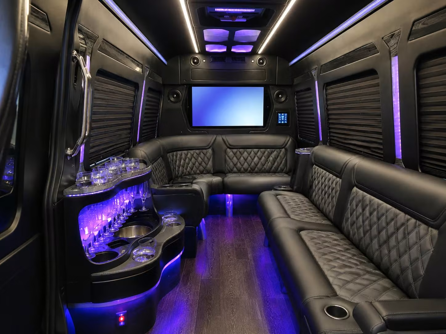 keep every student comfortable on portland field trip bus rentals
