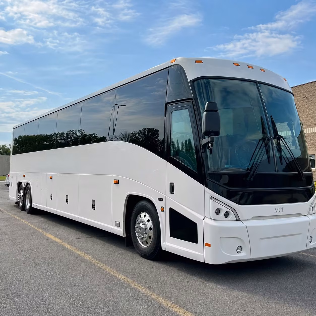 portland charter bus rental fleet