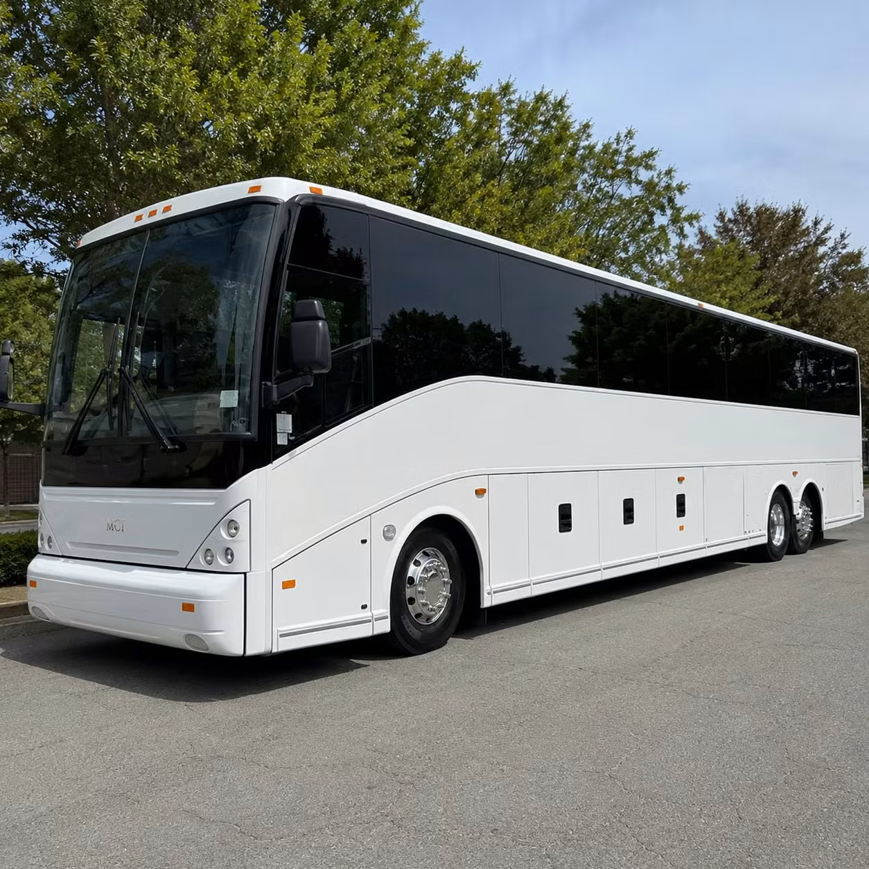 wedding guest airport shuttles and multi day transportation in portland